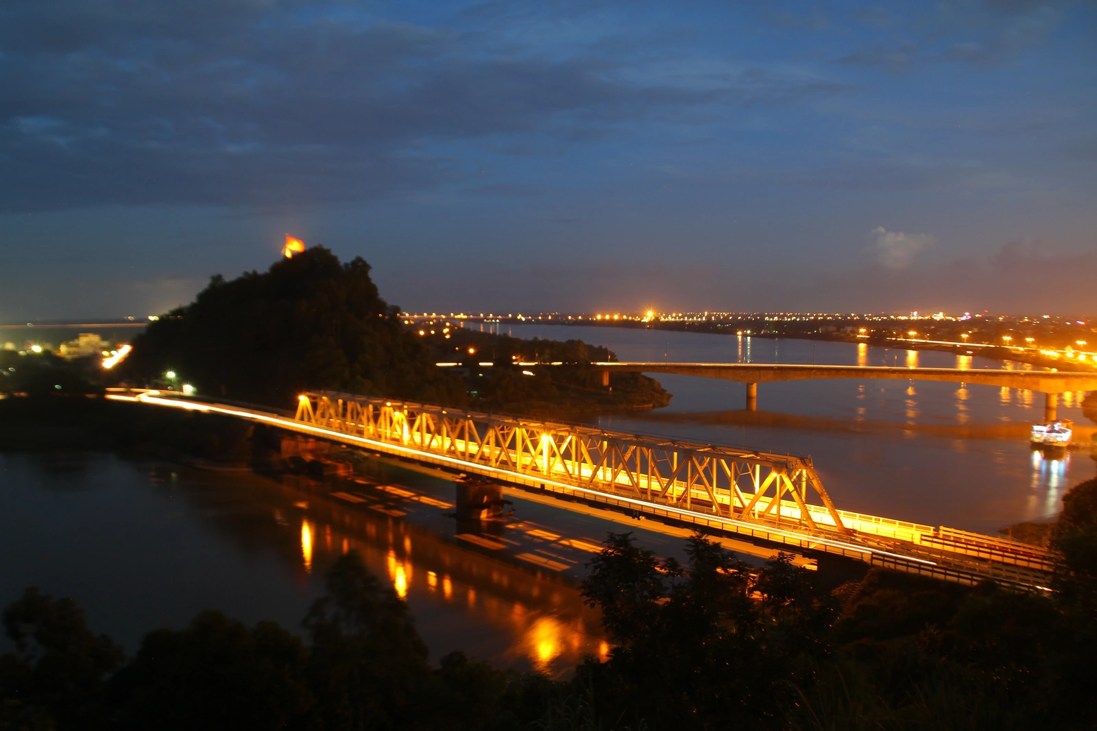 Du lịch - động lực quan trọng cho phát triển