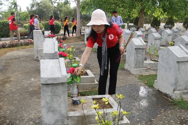 “Hành trình đỏ - Kết nối dòng máu Việt” và những hoạt động ý nghĩa nhân Ngày Thương binh - Liệt sỹ
