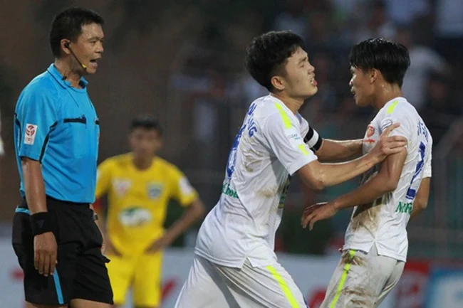 Để cầu trường không còn thăm thẳm…