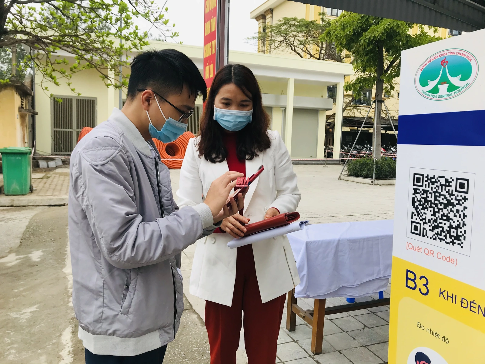 Triển khai thực hiện khai báo y tế bằng quét mã QR Code tại Bệnh viện Đa khoa tỉnh Thanh Hóa