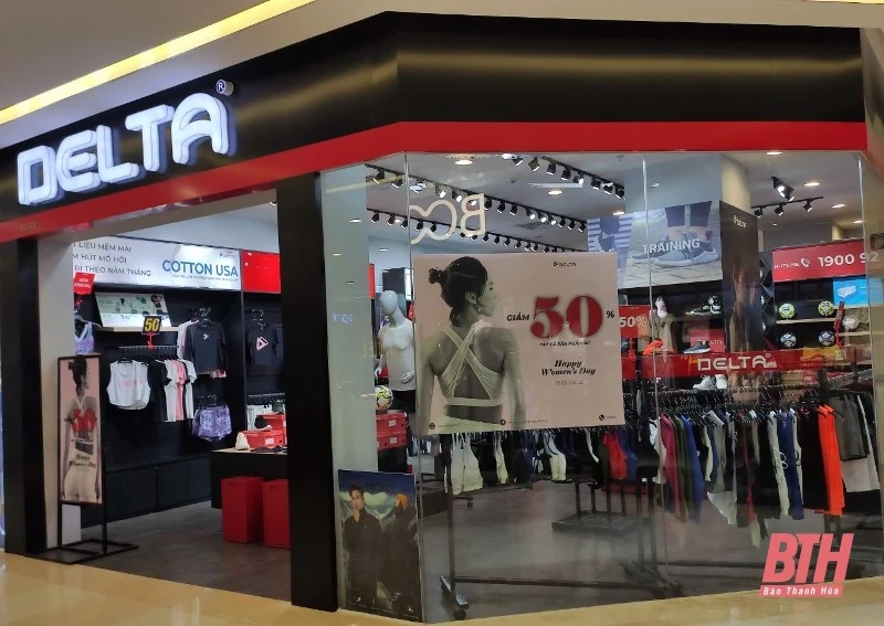 Đa dạng thị trường quà tặng 8-3