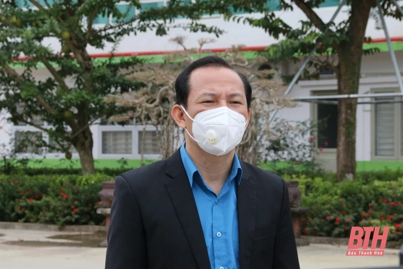 Ở đâu có công nhân, người lao động gặp khó, ở đó có công đoàn