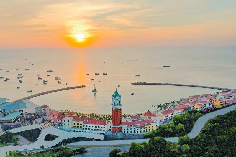 Giải mã tuyệt phẩm Cầu Hôn Phú Quốc