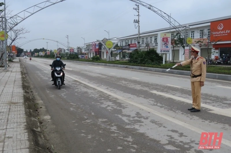 Thanh Hóa xử lý 15.619 trường hợp vi phạm tốc độ, không đội mũ bảo hiểm