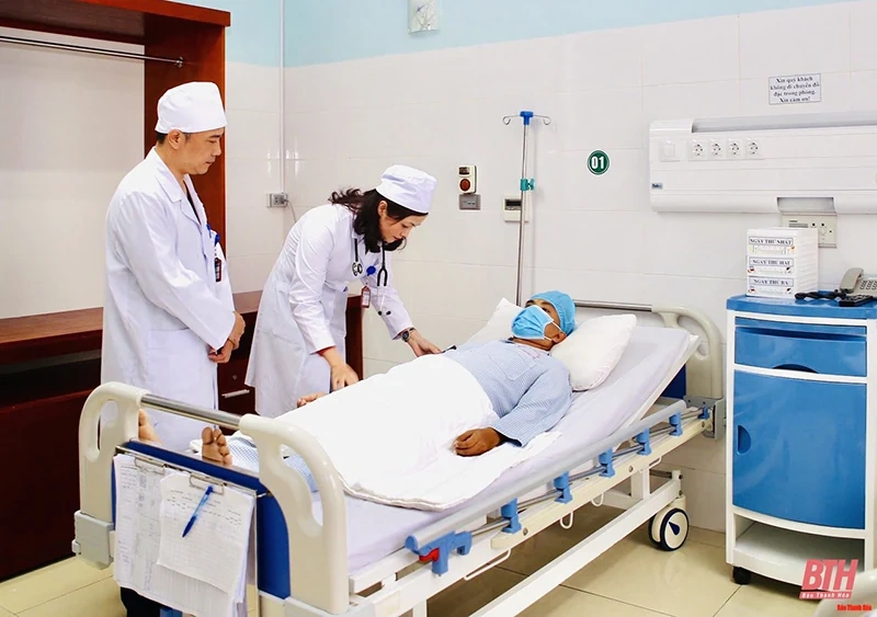 Thông báo Kết quả họp xét tặng danh hiệu “Thầy thuốc Nhân dân”, “Thầy thuốc Ưu tú”