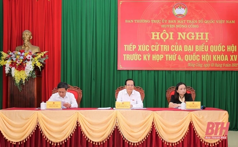 Bộ trưởng Bộ LĐ, TB&XH Đào Ngọc Dung tiếp xúc cử tri huyện Nông Cống và Như Thanh