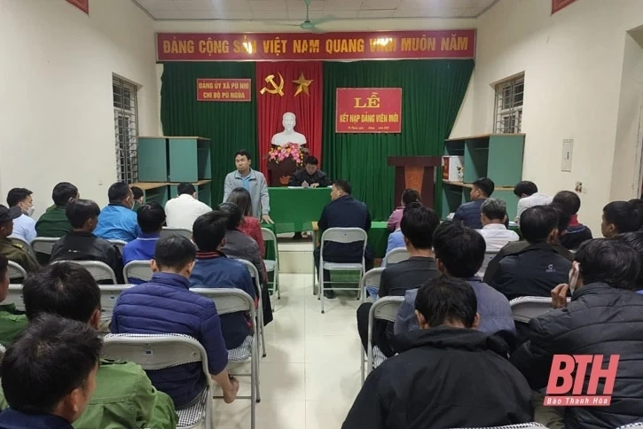 Phát triển đảng viên ở xã Pù Nhi