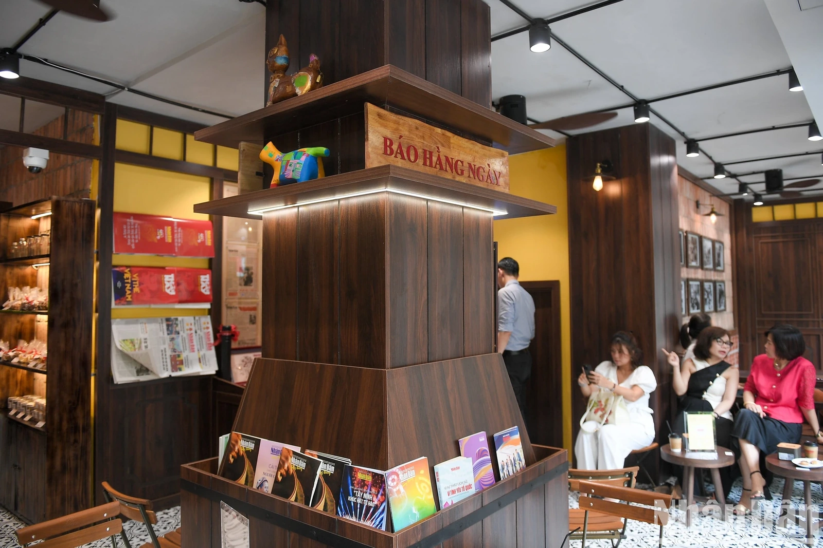 Ra mắt Không gian trưng bày, trải nghiệm và giới thiệu sản phẩm Báo Nhân Dân