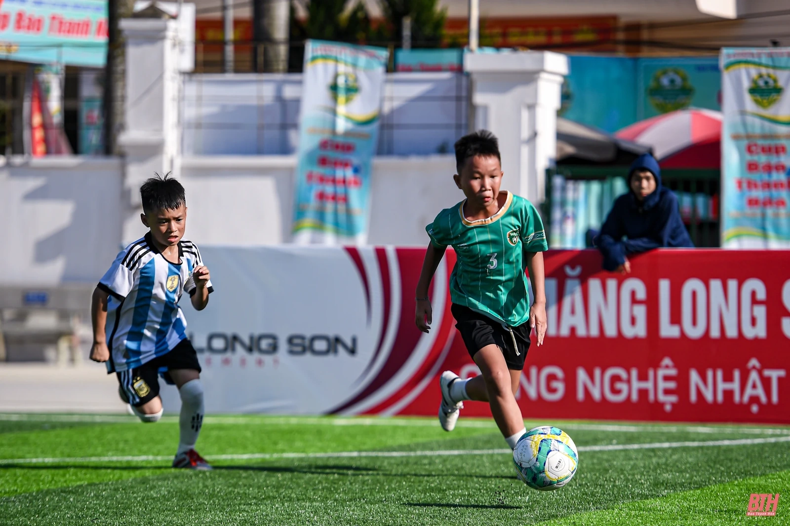 Lộ diện 16 đội bóng U10 xuất sắc giành vé vào vòng loại trực tiếp