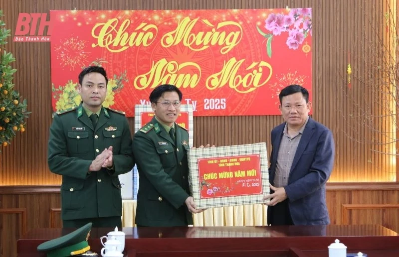 Phó Chủ tịch Thường trực UBND tỉnh Nguyễn Văn Thi thăm, kiểm tra tình hình sản xuất, đời sống Nhân dân huyện Hoằng Hóa