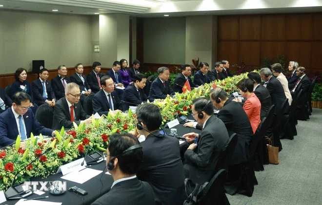 Nâng cấp quan hệ Việt Nam-Singapore lên Đối tác Chiến lược Toàn diện