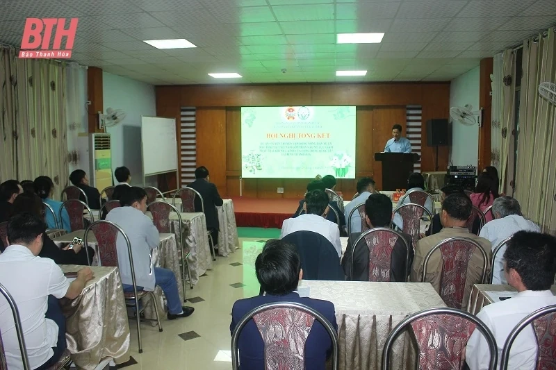 Tổng kết dự án “Tuyên truyền, vận động nông dân xử lý rác thải thân thiện với môi trường”