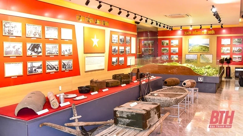 Trưng bày những hiện vật lịch sử đặc biệt nhân kỷ niệm 60 năm Hàm Rồng chiến thắng