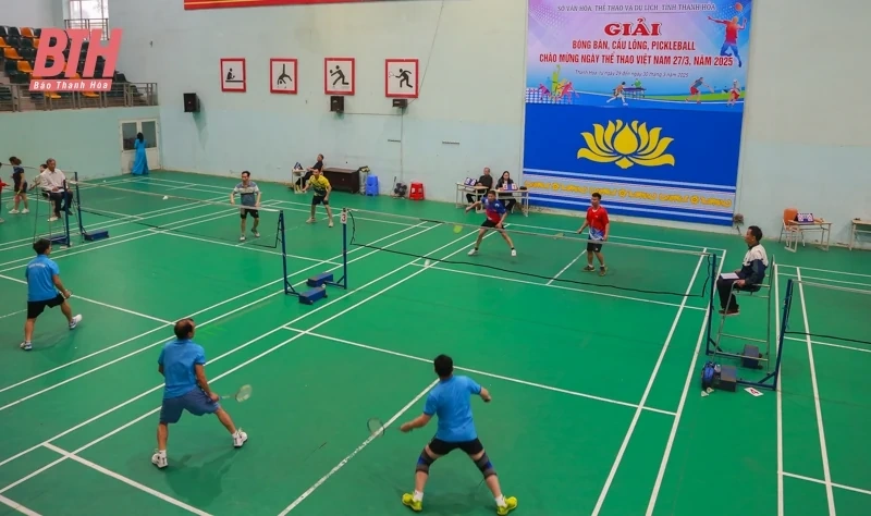 200 VĐV tham gia Giải bóng bàn, cầu lông, pickleball chào mừng Ngày Thể thao Việt Nam