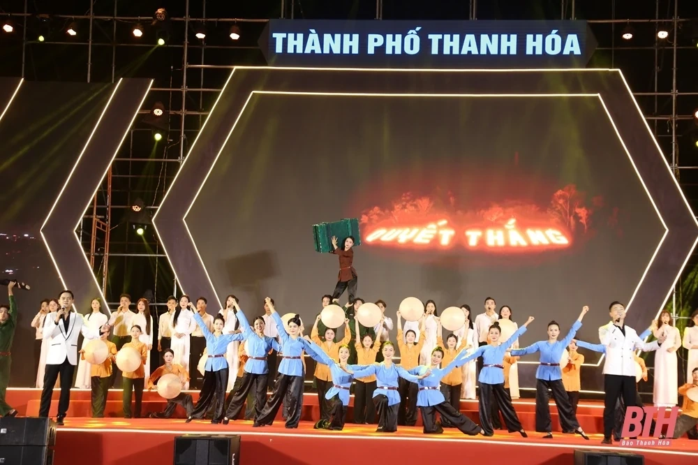 Chương trình nghệ thuật “60 năm - Bản hùng ca Hàm Rồng”