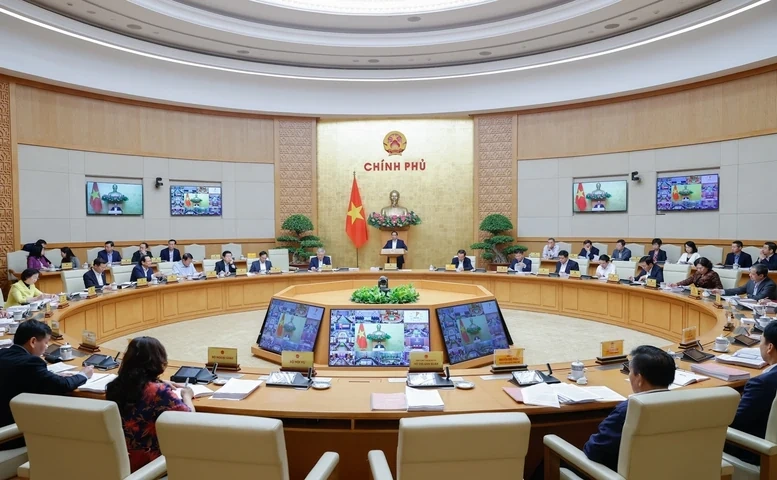 Thủ tướng: Càng khó khăn, thách thức, áp lực thì càng bản lĩnh, nỗ lực, phấn đấu vươn lên mạnh mẽ- Ảnh 14. Thủ tướng: Càng khó khăn, thách thức, áp lực thì càng bản lĩnh, nỗ lực, phấn đấu vươn lên mạnh mẽ