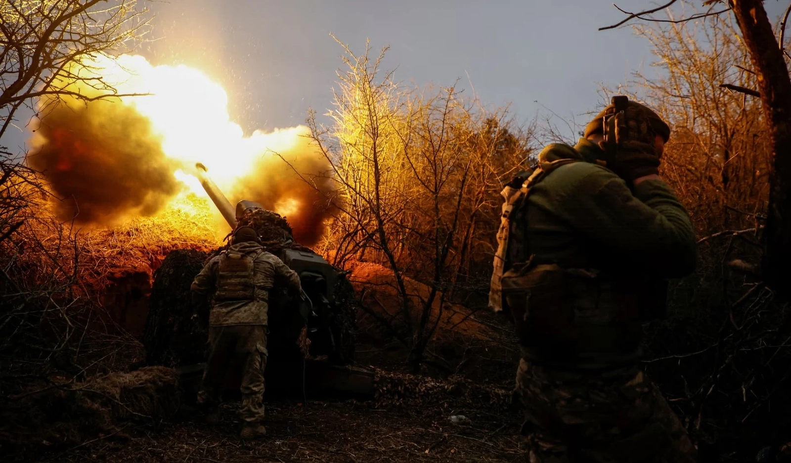 Chiến tranh Nga - Ukraine: Nga tấn công 7 khu vực tiền tuyến, đẩy quân đội Ukraine ra khỏi cứ điểm cuối cùng ở Kursk