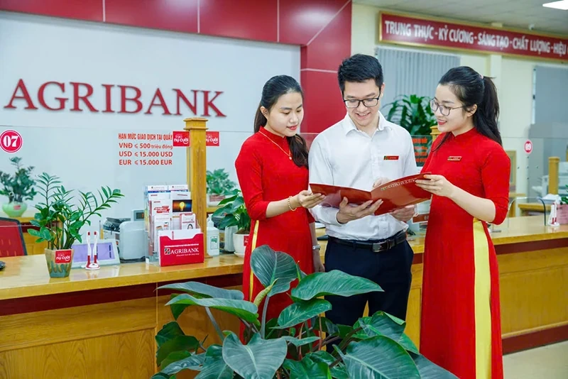 Xây dựng ngân hàng xanh, hiện đại