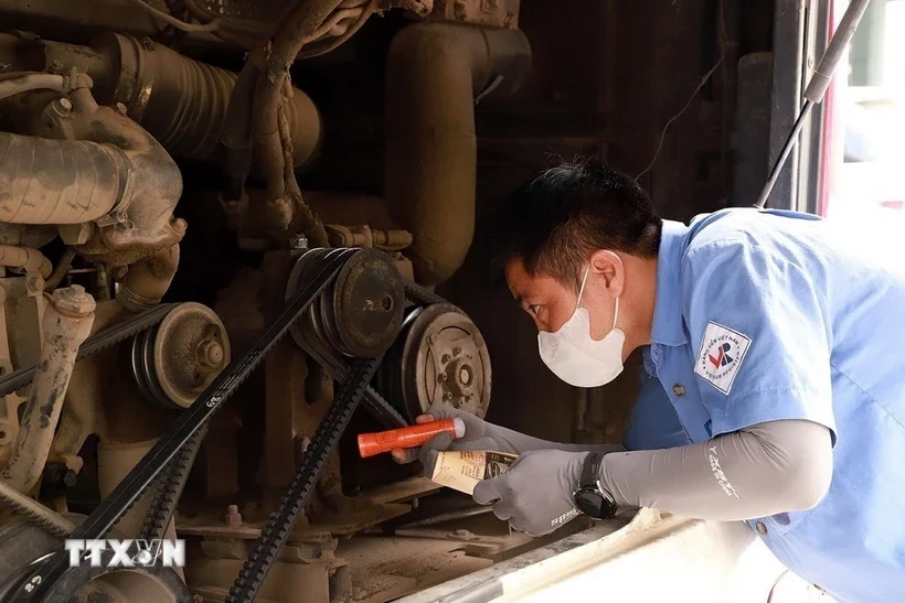 Yêu cầu không để xảy ra tình trạng ách tắc trong hoạt động kiểm định xe cơ giới