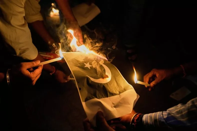 Ấn Độ - Pakistan trước bờ vực chiến tranh?