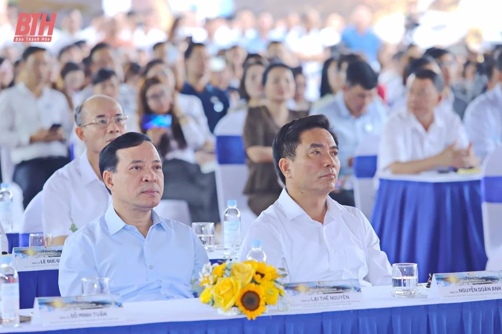 Động thổ Dự án Khu dịch vụ thương mại và cáp treo thuộc Quần thể khu du lịch tâm linh và di tích lịch sử Am Tiên