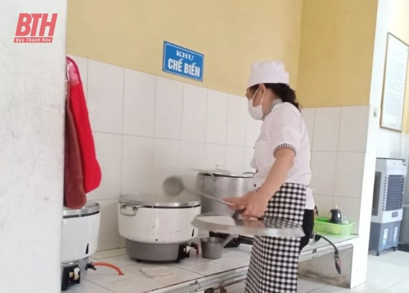 Bảo đảm an toàn thực phẩm tại các khu du lịch biển