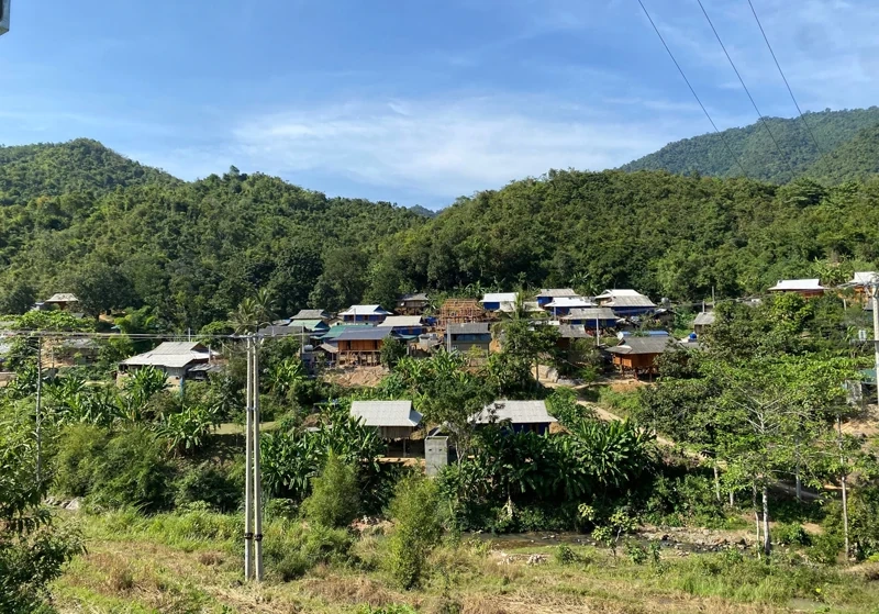 Mường Lát vươn mình: Hành trình thay đổi từ Nghị quyết 11-NQ/TU (Bài 1) - Mở hướng cho “vùng khó”