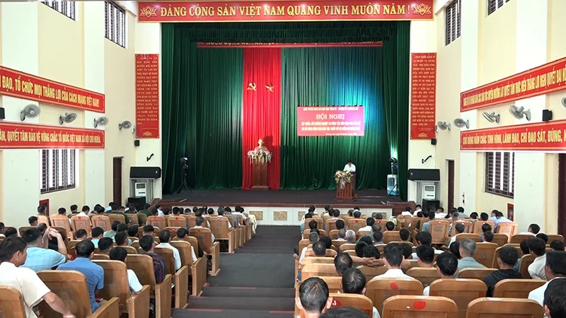 Nâng cao nghiệp vụ công tác dân vận cho cán bộ cơ sở, người có uy tín vùng đồng bào DTTS và miền núi huyện Mường Lát