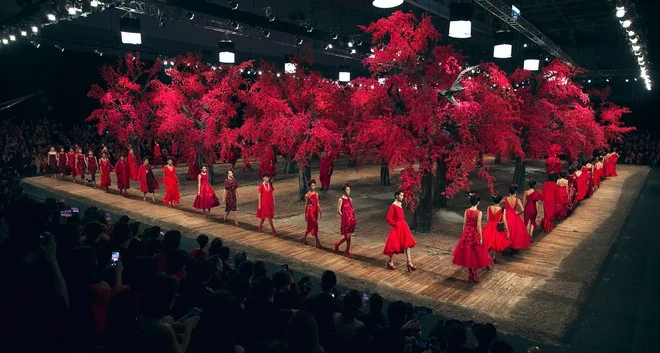 NTK Đỗ Mạnh Cường trở lại “ghế nóng” Vietnam’s Next Top Model sau gần 1 thập kỷ