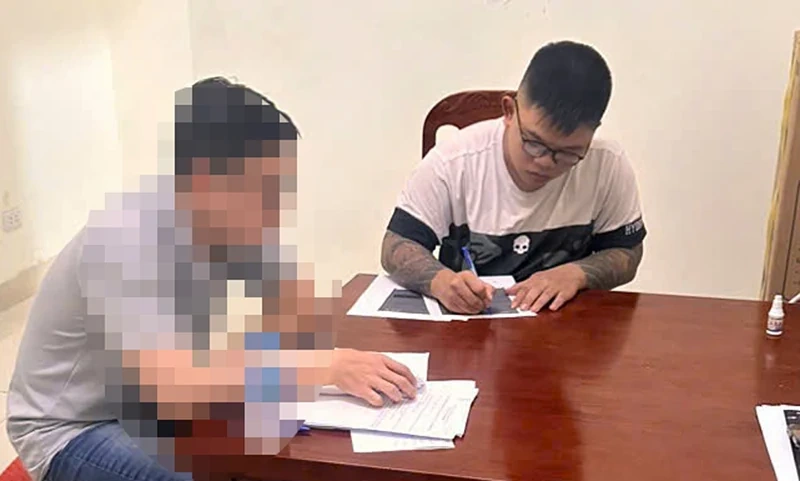 Bắt tạm giam đối tượng tổ chức cho người khác trốn đi nước ngoài