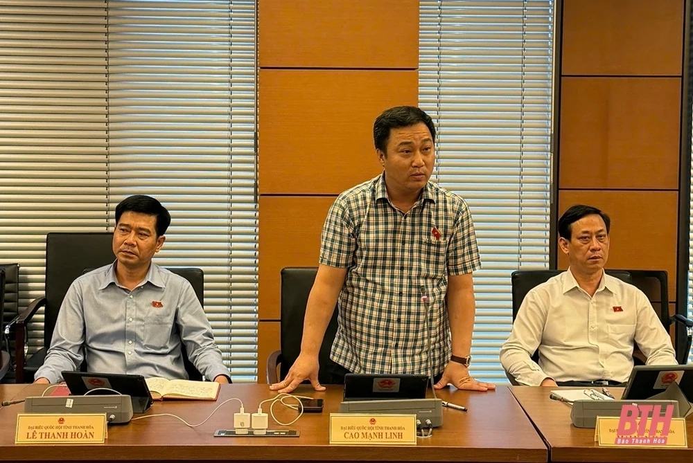 Kỳ họp thứ 9, Quốc hội khóa XV: Đoàn ĐBQH Thanh Hoá tham gia góp ý vào các dự thảo nghị quyết