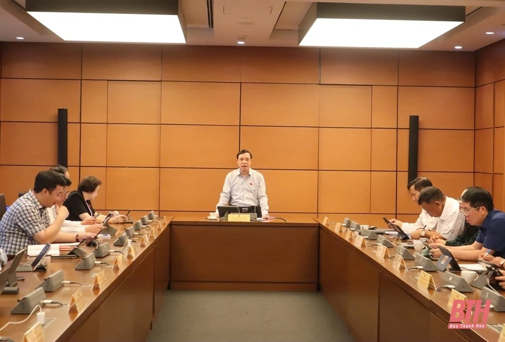 Kỳ họp thứ 9, Quốc hội khóa XV: Đoàn ĐBQH Thanh Hoá tham gia góp ý vào các dự thảo nghị quyết