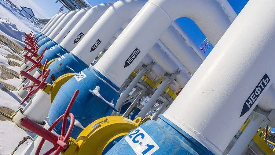 Cơn bão trừng phạt và “vùng cấm” mang tên Caspi