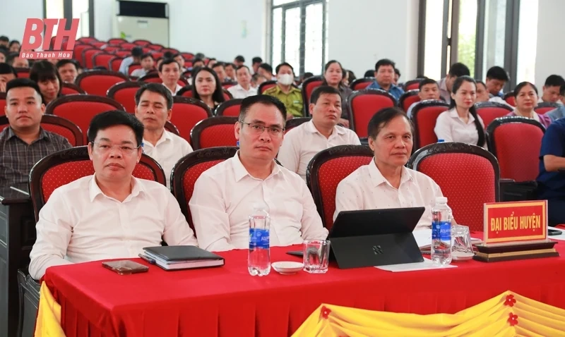 Tổ đại biểu HĐND tỉnh tiếp xúc cử tri huyện Quan Hóa