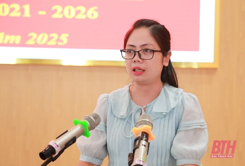 Tổ đại biểu HĐND tỉnh tiếp xúc cử tri huyện Quan Hóa