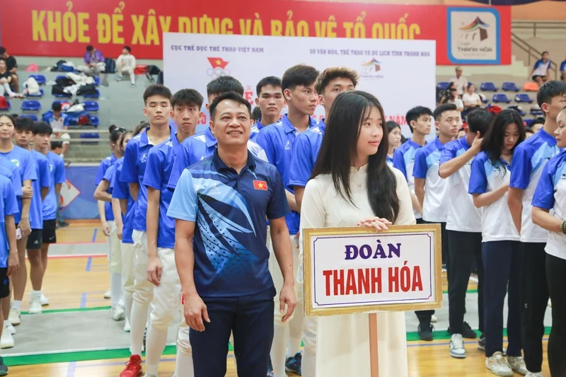 Khai mạc Giải vô địch trẻ Đấu kiếm quốc gia