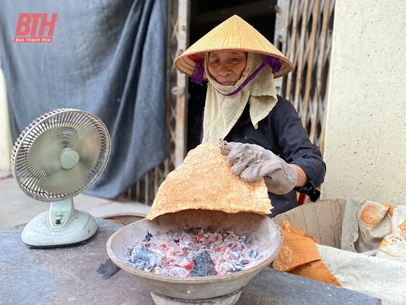 Dẻo thơm từ gạo, sáng tạo từ đôi bàn tay