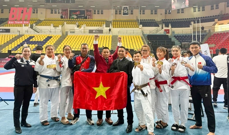 Nguyễn Thị Thanh Trúc gặt vàng cho Jujitsu Việt Nam tại giải châu Á 2025