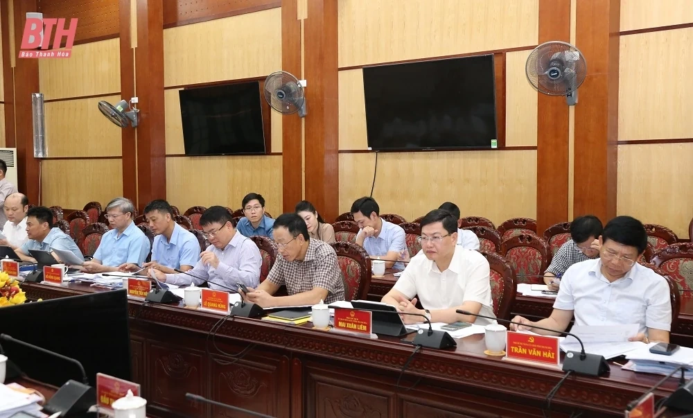 Nghiên cứu rút ngắn thời gian xử lý hồ sơ, thủ tục hành chính theo cơ chế ưu tiên “làn xanh”