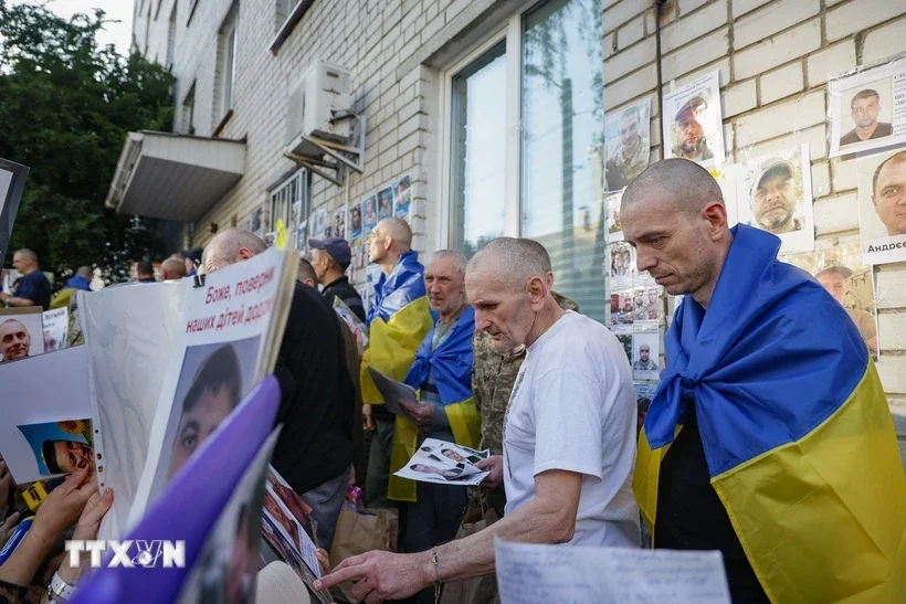 Nga và Ukraine bắt đầu trao đổi thi thể binh sỹ tử trận