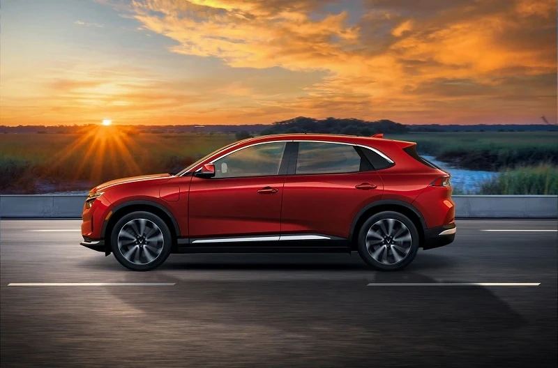 VinFast VF 8 - SUV 5 chỗ được chuyên gia đánh giá cao nhất về hiệu quả sử dụng và chi phí sở hữu