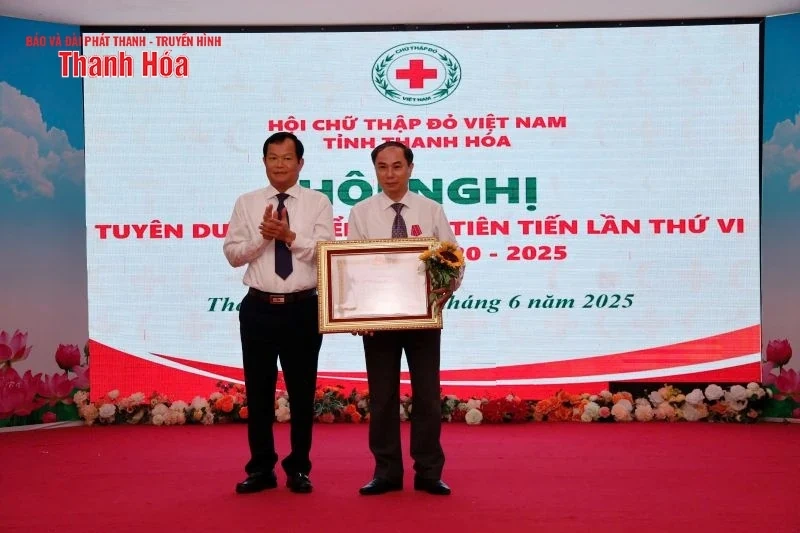 Tuyên dương điển hình tiên tiến trong công tác nhân đạo