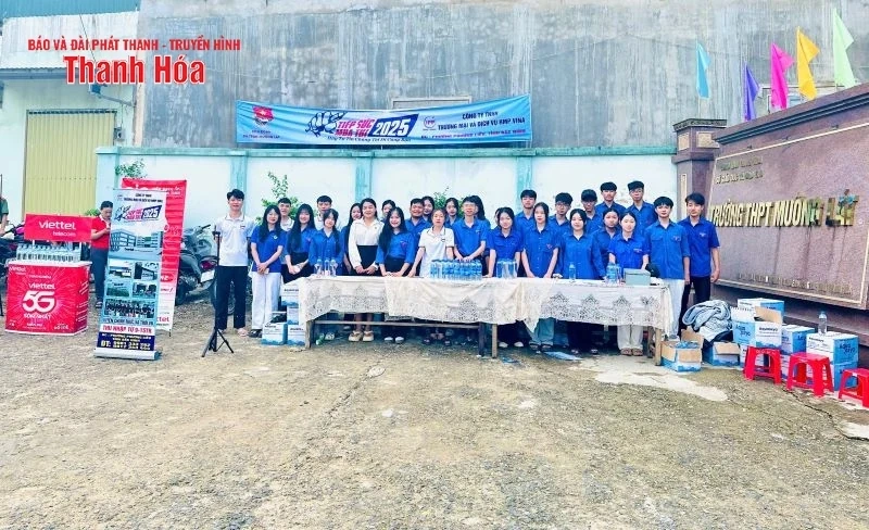 Hơn 6.500 thanh niên tình nguyện ra quân tiếp sức mùa thi