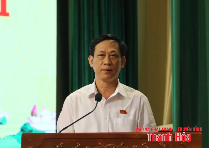 Phó Trưởng Đoàn ĐBQH tỉnh Mai Văn Hải tiếp xúc cử tri các xã Hà Trung và Hậu Lộc