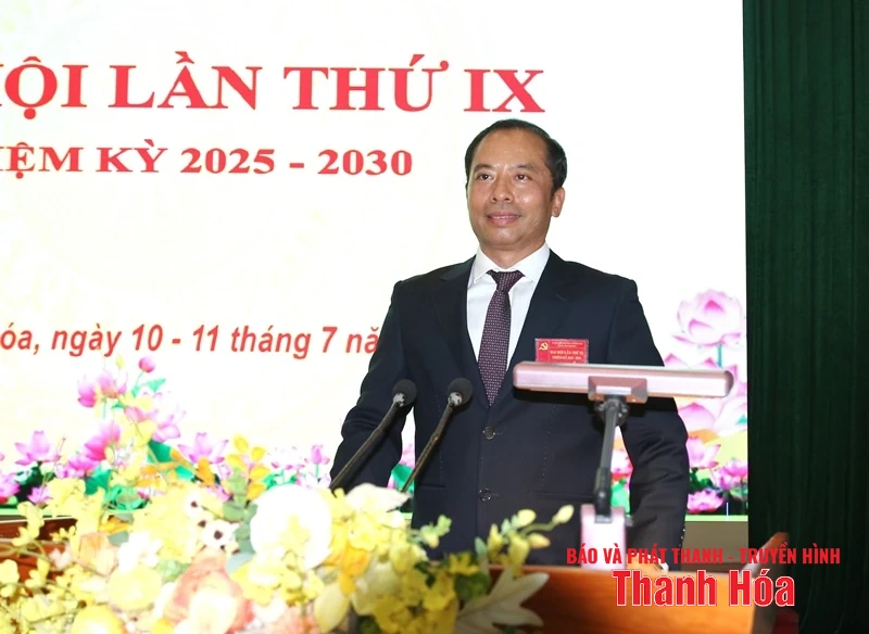 Nâng cao năng lực lãnh đạo và sức chiến đấu của Đảng bộ, phấn đấu trở thành trường kiểu mẫu trước năm 2030