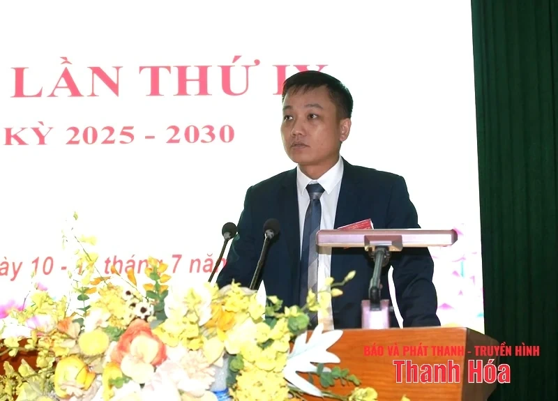 Nâng cao năng lực lãnh đạo và sức chiến đấu của Đảng bộ, phấn đấu trở thành trường kiểu mẫu trước năm 2030