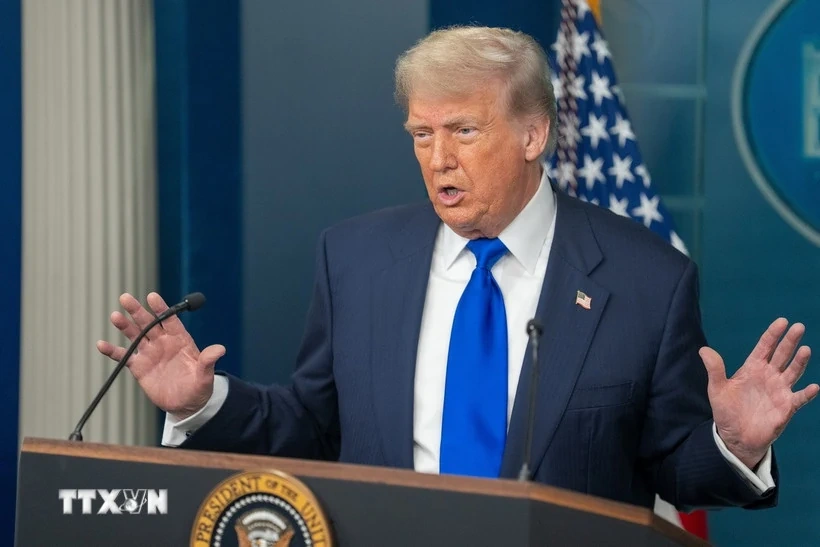 Tổng thống Trump thông báo việc Coca-Cola sử dụng đường mía làm chất tạo ngọt