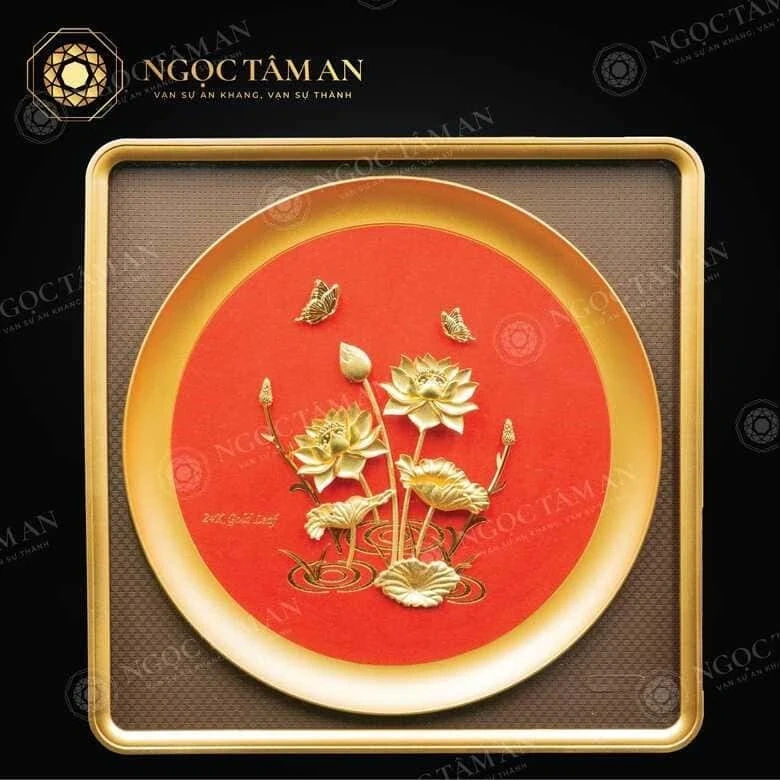 Bí quyết chọn mua tranh hoa sen mạ vàng giàu ý nghĩa, hợp phong thủy