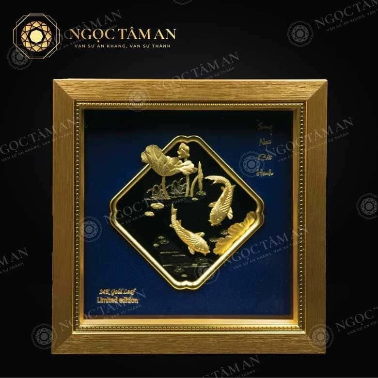 Bí quyết chọn mua tranh hoa sen mạ vàng giàu ý nghĩa, hợp phong thủy