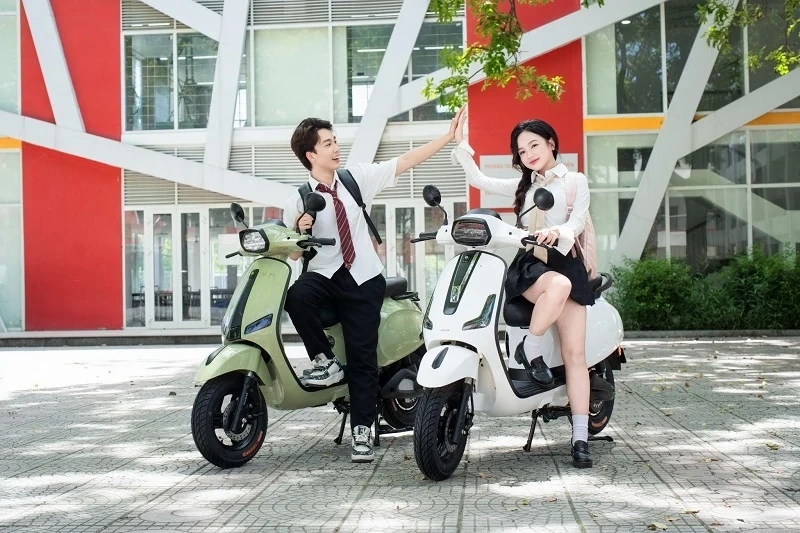 Cách chọn mua xe máy điện bền, đẹp và tiết kiệm cho năm học mới